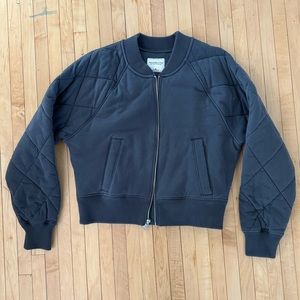 Soft A&F collection quilted bomber jacket